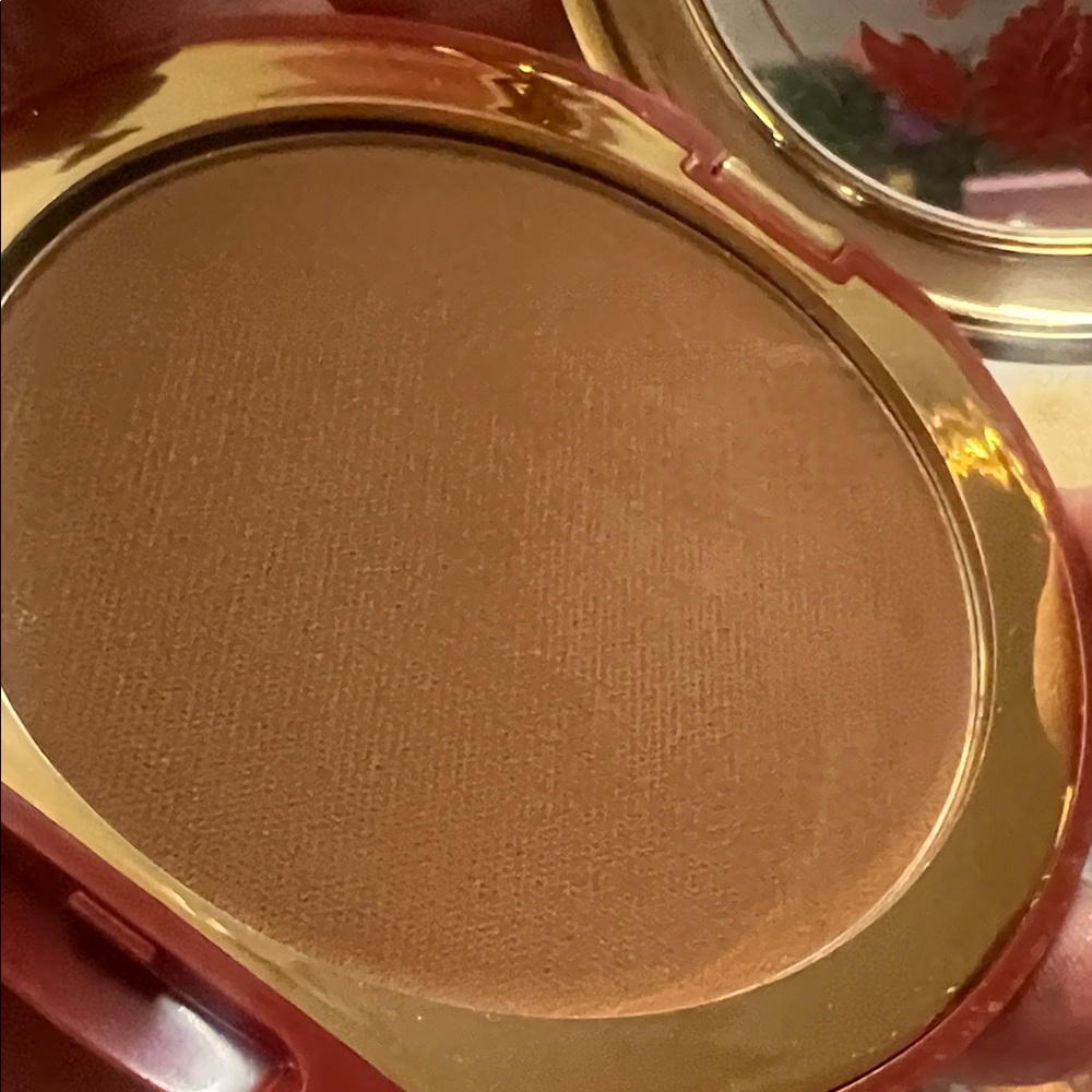 Makeup bundle - Picture 5 of 6